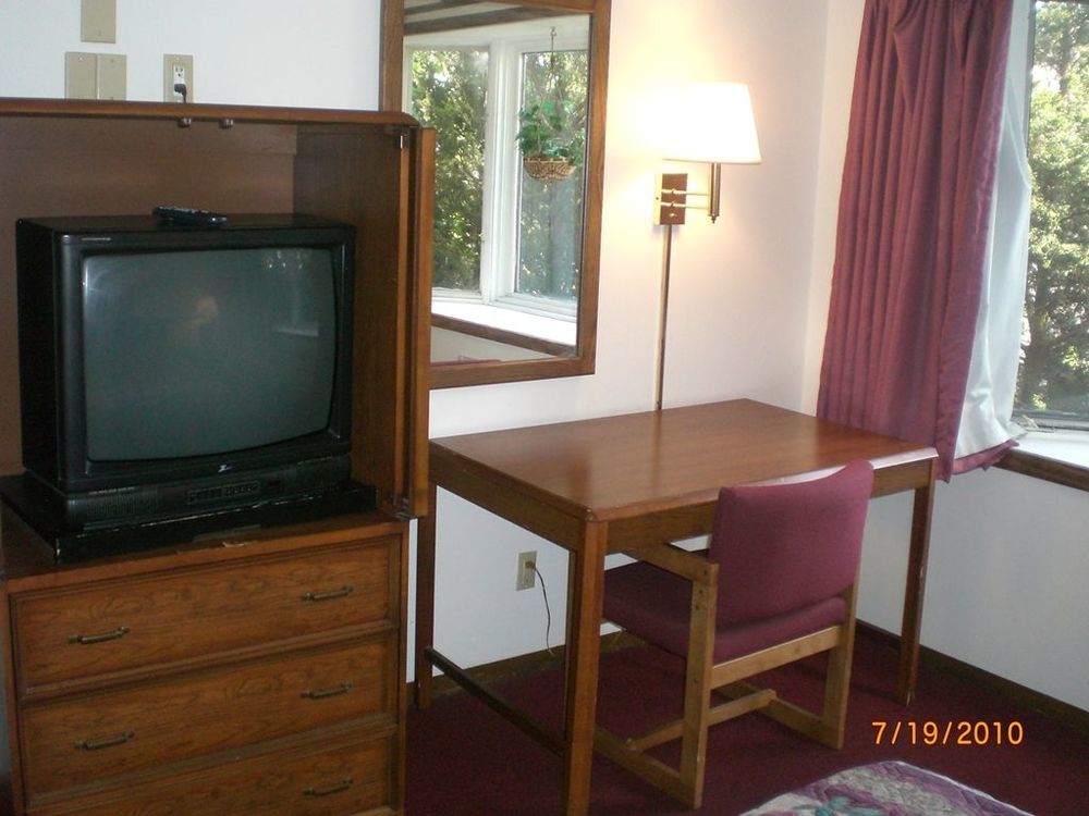Travel Inn Rockford Room photo